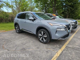 2022 Nissan Rogue SL - miniatura 4