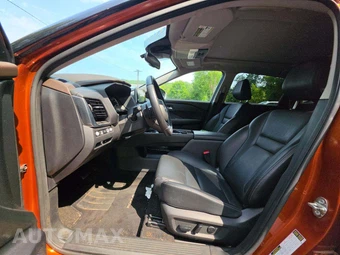 2022 Nissan Rogue SL - miniatura 3