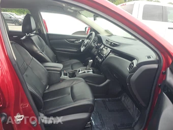 2022 Nissan Rogue Sport SL - miniatura 8