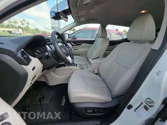 2022 Nissan Rogue Sport SL - miniatura 6