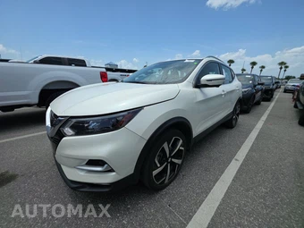2022 Nissan Rogue Sport SL