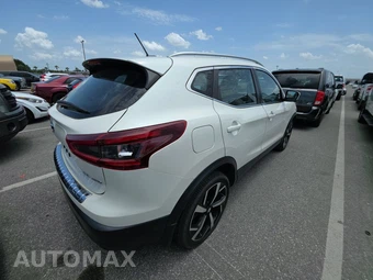 2022 Nissan Rogue Sport SL - miniatura 4