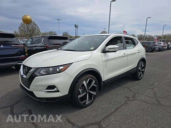 2022 Nissan Rogue Sport SL