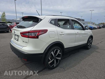 2022 Nissan Rogue Sport SL - miniatura 3