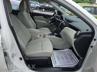 2022 Nissan Rogue Sport SL - miniatura 18