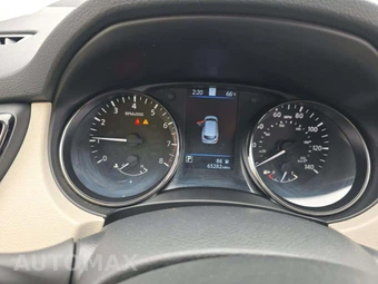 2022 Nissan Rogue Sport SL - miniatura 9