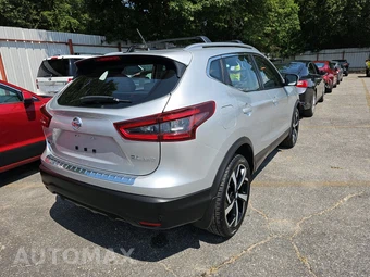 2022 Nissan Rogue Sport SL - miniatura 4