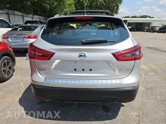 2022 Nissan Rogue Sport SL - miniatura 5
