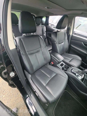 2022 Nissan Rogue Sport SL - miniatura 18
