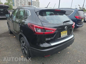 2022 Nissan Rogue Sport SL - miniatura 2