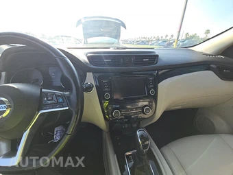 2022 Nissan Rogue Sport SL - miniatura 11