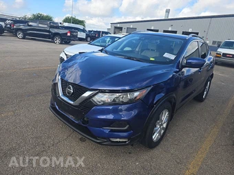 2022 Nissan Rogue Sport SV