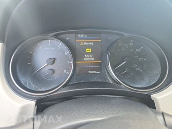 2022 Nissan Rogue Sport SV - miniatura 12