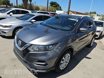 2022 Nissan Rogue Sport SV