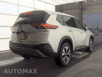 2022 Nissan Rogue SV - miniatura 4