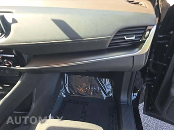 2022 Nissan Rogue SV - miniatura 19