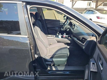 2022 Nissan Rogue SV - miniatura 17