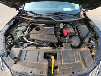 2022 Nissan Rogue SV - miniatura 15