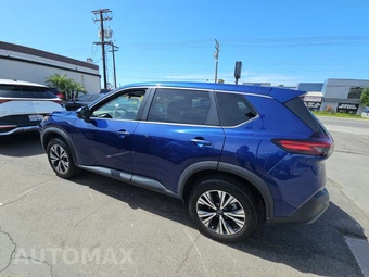 2022 Nissan Rogue SV - miniatura 6