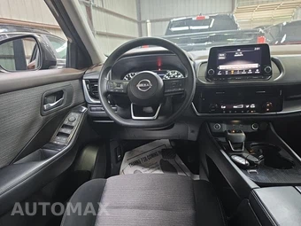 2022 Nissan Rogue SV - miniatura 8