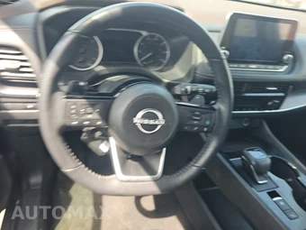 2022 Nissan Rogue SV – miniatura 10