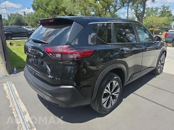 2022 Nissan Rogue SV - miniatura 4