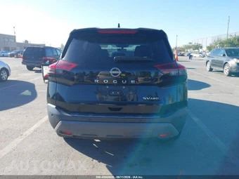 2022 Nissan Rogue SV - miniatura 6