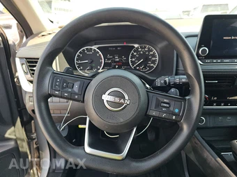 2022 Nissan Rogue SV - miniatura 10
