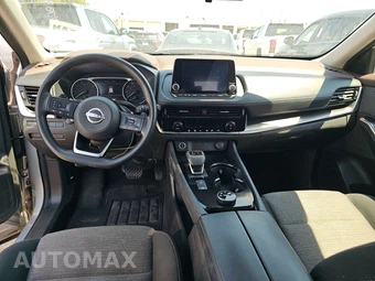 2022 Nissan Rogue SV - miniatura 11