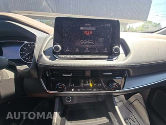 2022 Nissan Rogue SV – miniatura 10