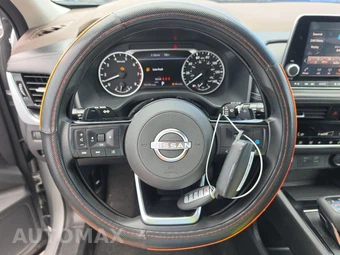 2022 Nissan Rogue SV - miniatura 10