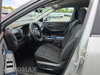 2022 Nissan Rogue SV - miniatura 7