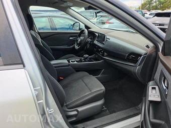 2022 Nissan Rogue SV - miniatura 8