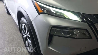 2022 Nissan Rogue SV - miniatura 20