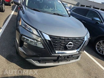 2022 Nissan Rogue SV - miniatura 2