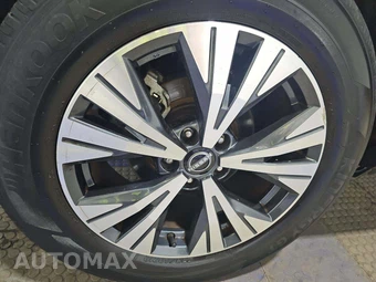 2022 Nissan Rogue SV – miniatura 26