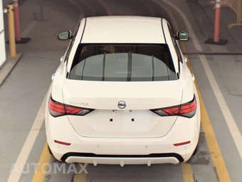 2022 Nissan Sentra S - miniatura 5