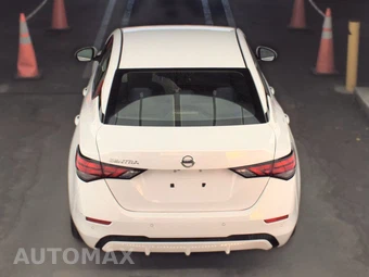 2022 Nissan Sentra S - miniatura 5