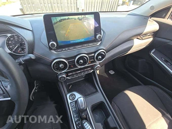 2022 Nissan Sentra SR - miniatura 10