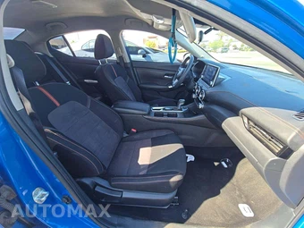 2022 Nissan Sentra SR - miniatura 18