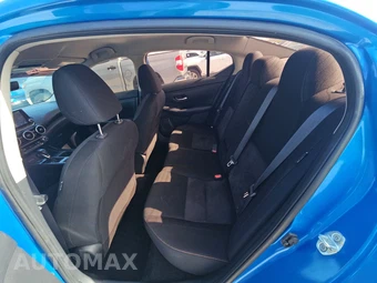 2022 Nissan Sentra SR - miniatura 13
