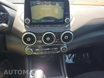 2022 Nissan Sentra SR - miniatura 7