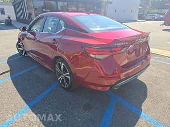 2022 Nissan Sentra SR – miniatura 2
