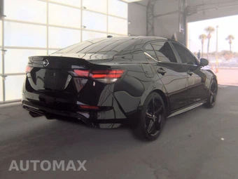 2022 Nissan Sentra SR – miniatura 4