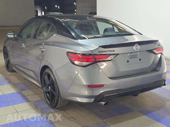 2022 Nissan Sentra SR – miniatura 2