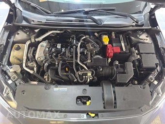 2022 Nissan Sentra SR – miniatura 23