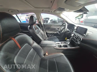 2022 Nissan Sentra SR - miniatura 8