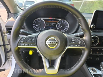 2022 Nissan Sentra SV - miniatura 10