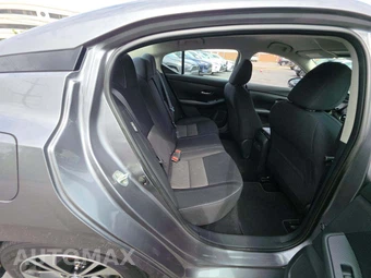 2022 Nissan Sentra SV - miniatura 13