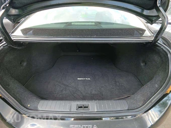 2022 Nissan Sentra SV - miniatura 14
